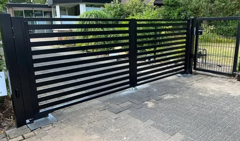 Malachite 60-40 dubbele poort in Beekbergen – projectdetail 3
