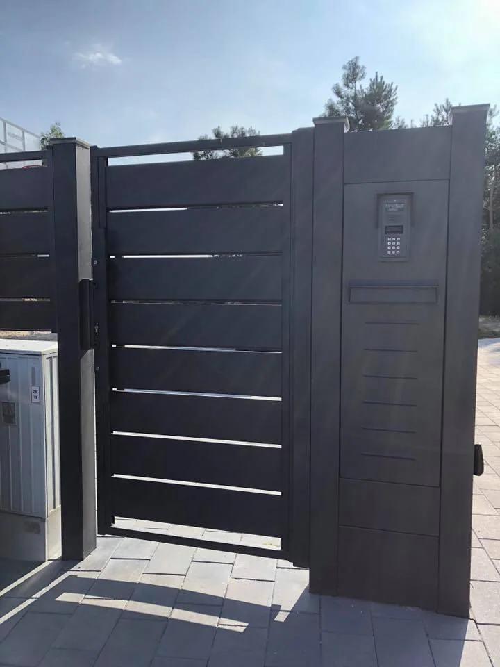 Travertine plus Dubbele poort in Apeldoorn – projectdetail 3